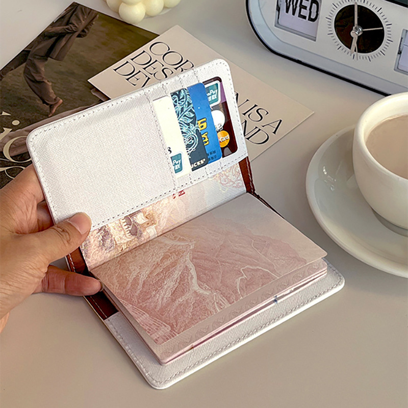 غطاء جواز سفر لطيف على شكل بان - مراجعة Travel Accessories Pink وسعره