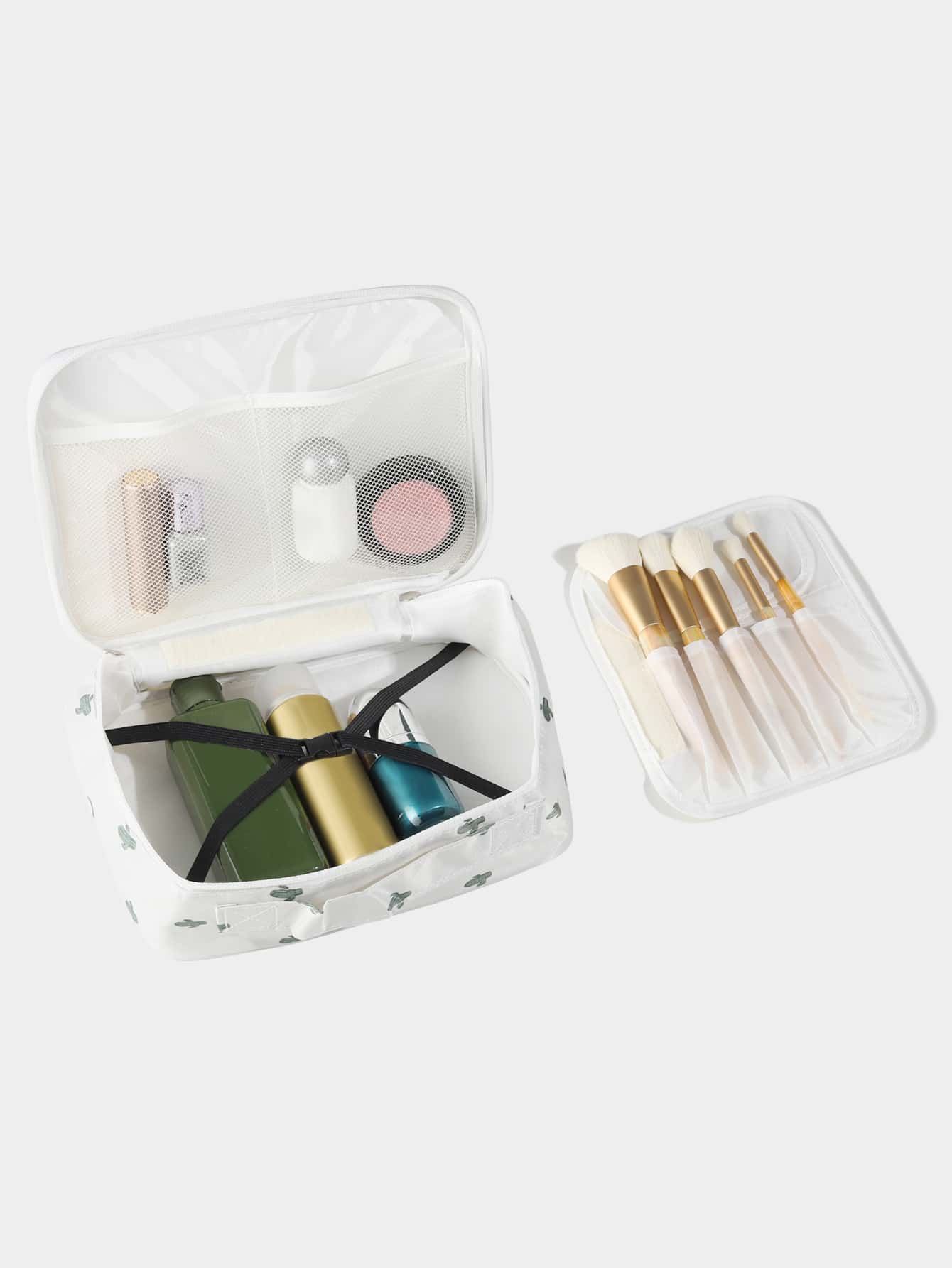 حقيبة مستحضرات تجميل مقاومة لل - مراجعة Travel Accessories Toiletries وسعره